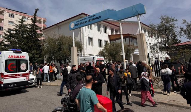 Bakan Çiftçi: Okul saldırısında 8'i öğrenci 9 kişi hayatını kaybetti