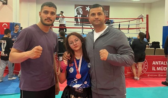 Aksu’nun gururu Arya Güney, Antalya İkinciliğiyle Türkiye Finalleri biletini aldı