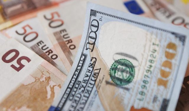 Dövizde hareketli başlangıç! Dolar ve Euro yeni haftaya nasıl girdi?
