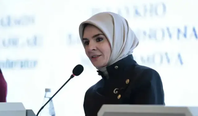 Bakan Göktaş: Aile, başka sevgilerle ikame edilecek kavram değildir