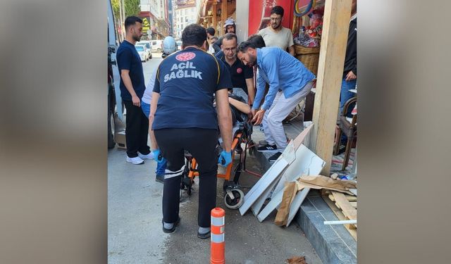 Serik'te bıçaklı kavga