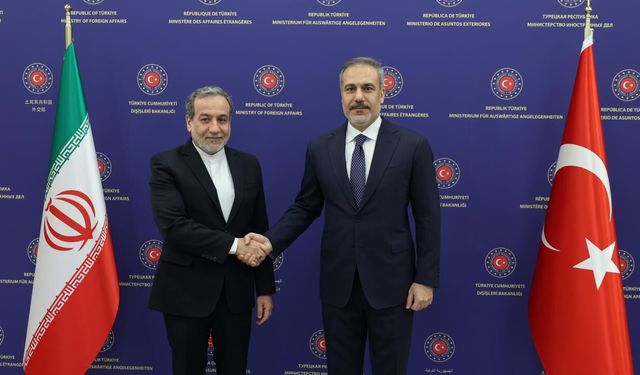 Bakan Fidan, İranlı mevkidaşıyla görüştü