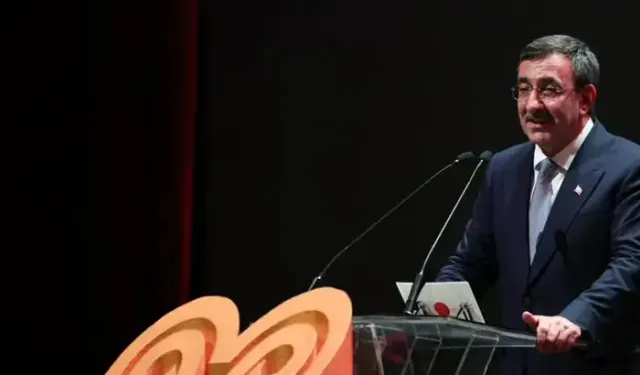 Cevdet Yılmaz: Hem güçlü, hem haklı olmak zorundayız
