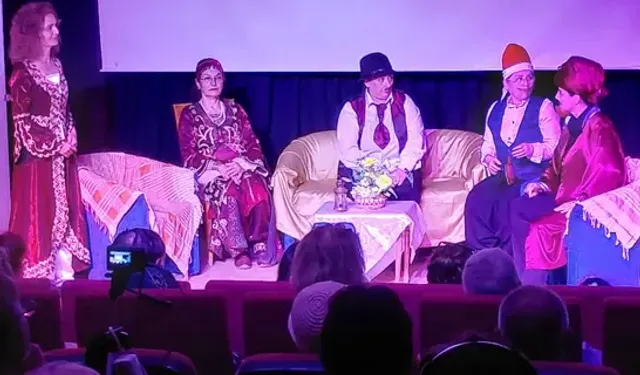 'Safinaz' kahkahası