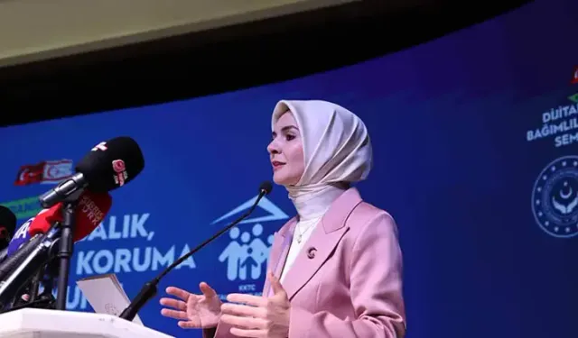 Bakan Göktaş, KKTC'de konuştu: Dijital ağları küresel dev tekellerin hakimiyetine terk edemeyiz