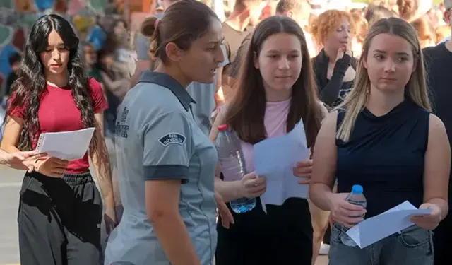 YKS maratonu başladı! Milyonlarca öğrenci TYT'de geleceği için ter döküyor
