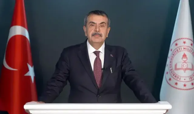 Bakan Tekin, öğretmenlere hitap etti
