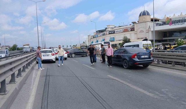 Manavgat'ta zincirleme kaza