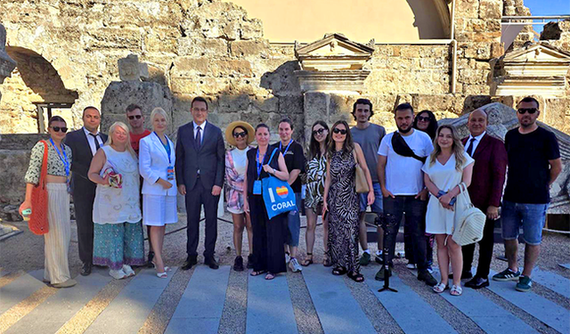 Coral Travel, Romanyalı gazetecileri Antalya’da ağırladı: ‘Romanya pazarına yönelik tanıtım atağı sürüyor’