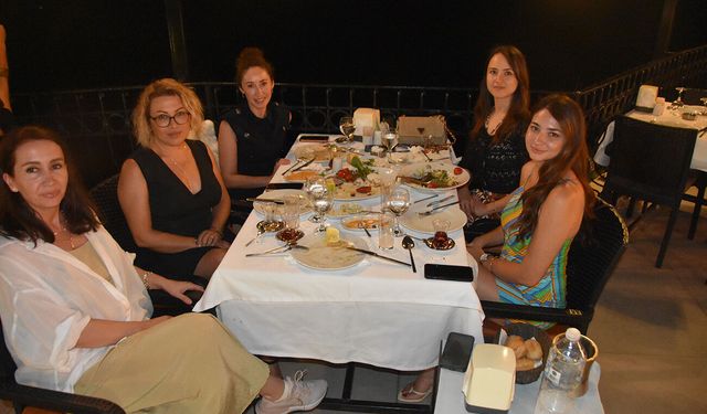 Geleneksel Kızlar Gecesi Alara'da