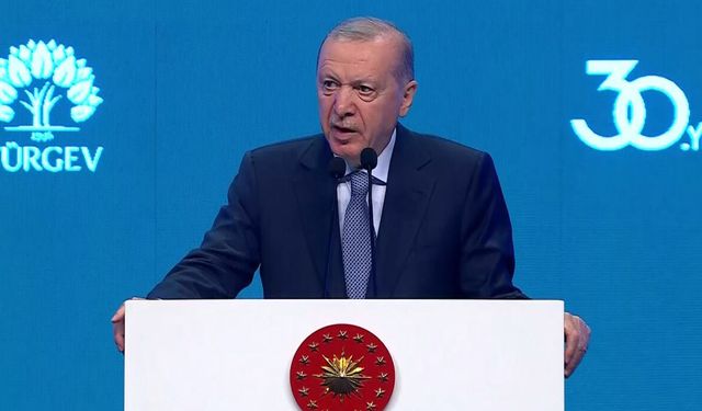 Cumhurbaşkanı Erdoğan: Akışa yön veren bir gençlik yetiştireceğiz
