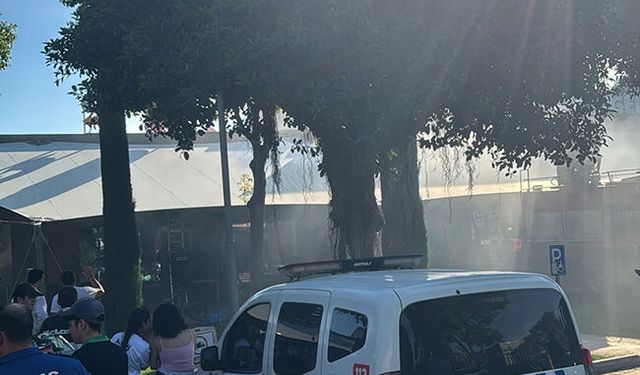 Serik'te restoran çatısında çıkan yangın söndürüldü