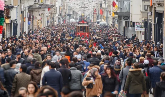 Ne Suriyeliler ne de Afganlar! İşte Türkiye'ye en fazla göç eden ülke vatandaşları