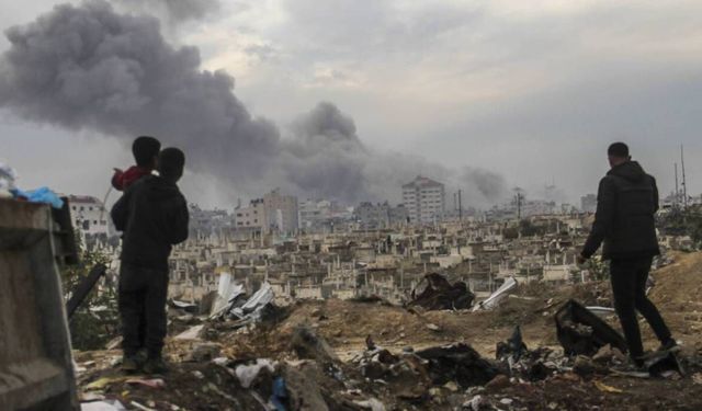 Gazze'de can kaybı 72 bin 996’ya yükseldi