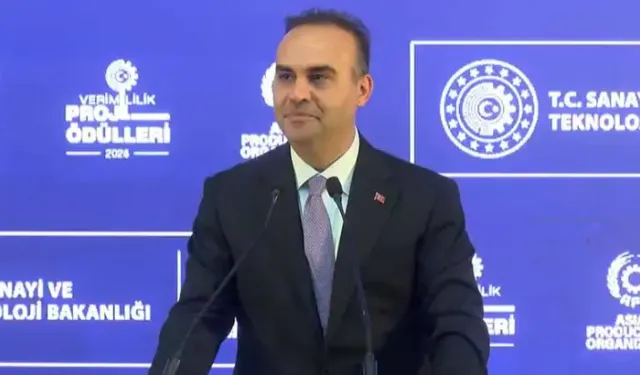 Bakan Kacır: Türkiye üretimde gücünü katlıyor