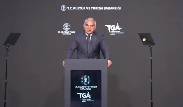 Bakan Ersoy: Turizm geliri ilk 6 ayda 25 milyar 746 milyon dolar oldu