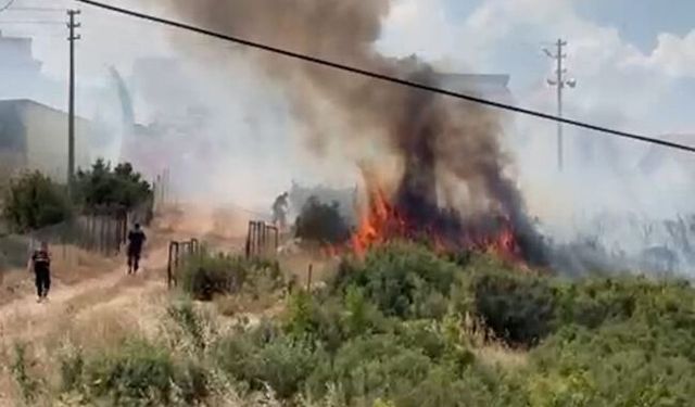 Döşemealtı'nda yangın söndürüldü