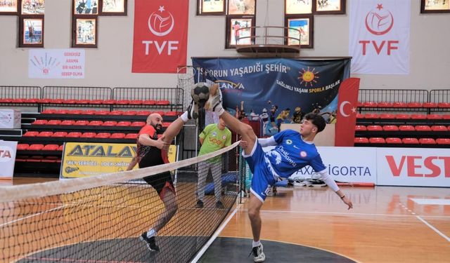 Alanya’da geleneksel futnet ayak tenisi turnuvası başlıyor