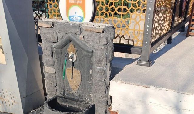 Çeşmeye zarar veren gençlere idari yaptırım