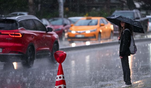 Meteorolojik uyarı verilen illerde 18 bin 705 personel görevlendirildi