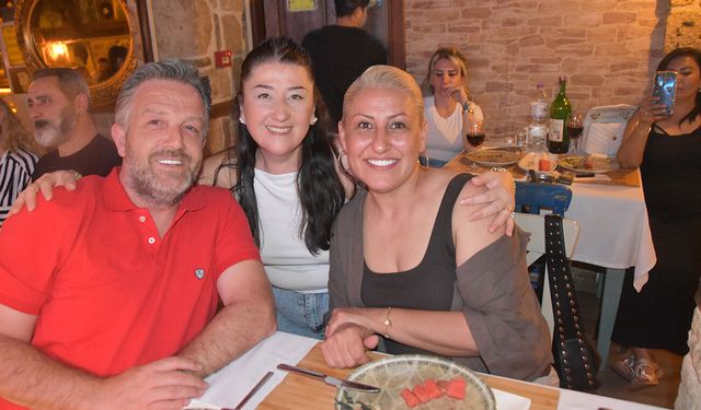 33’lük patroniçesi misafirleriyle