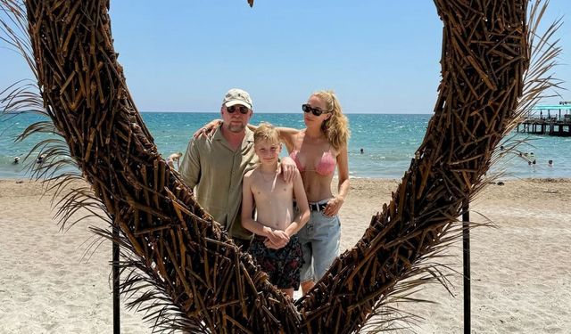 İngiliz yönetmen tatil için Antalya'da