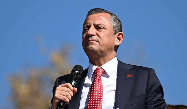 Özgür Özel: Yeni partimizi milletimizin seçtiği vekillerle kuruyoruz