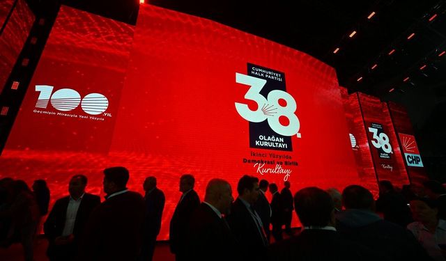 CHP Kurultayı ceza davası ertelendi