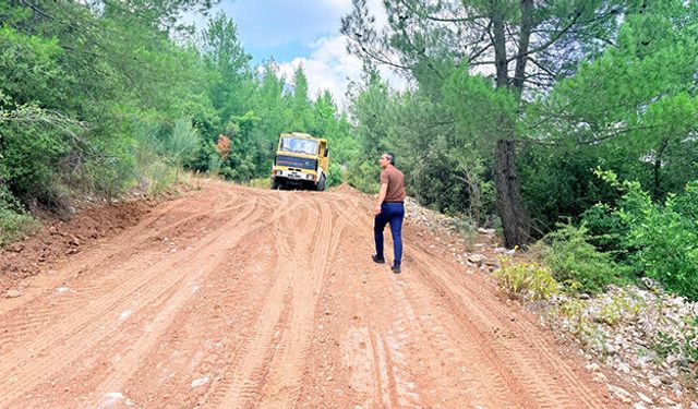 Kemer'de yayla yollarına bakım