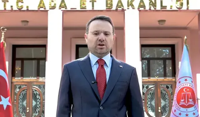 Bakan Gürlek: Şehitlerimizin aziz hatıralarını incitecek hiçbir tasarrufa izin verilmeyecek