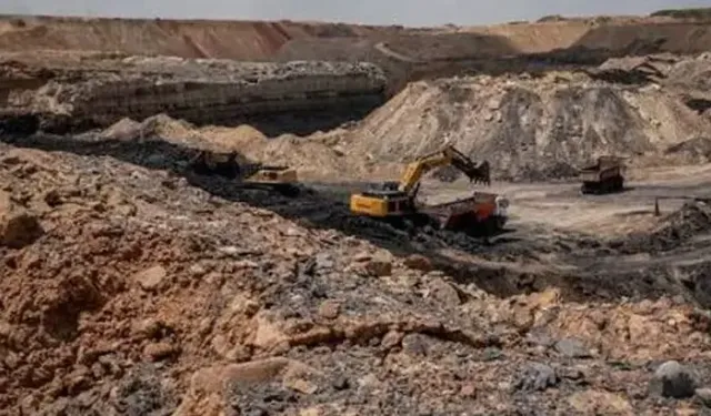 Güney Afrika'da madende göçük: 14 ölü