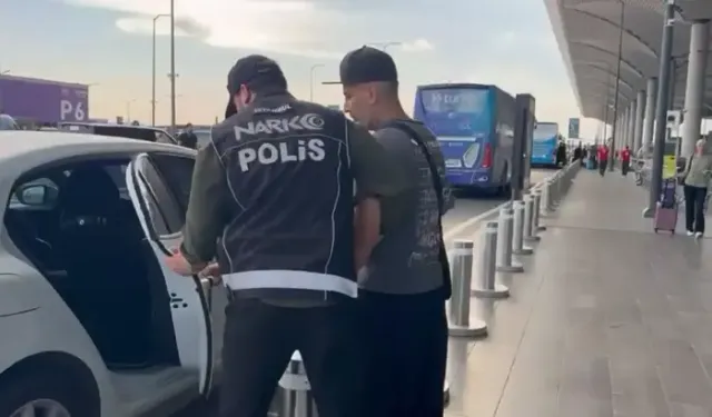 'Manifest' grubunun menajeri Tolga Akış tutuklandı