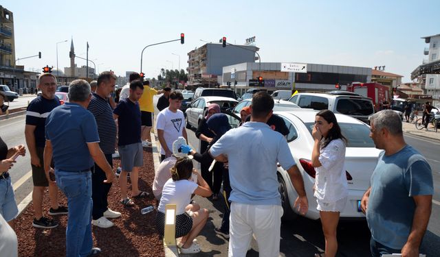 Antalya'da 5 aracın karıştığı kaza; 6 yaralı