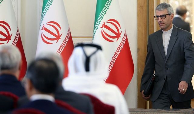 İran'dan Hürmüz açıklaması: Umman ile yürütülen müzakereler olumlu bir atmosferde ilerliyor