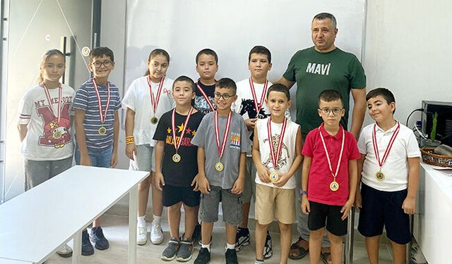 Serik'te satranç kursu sona erdi