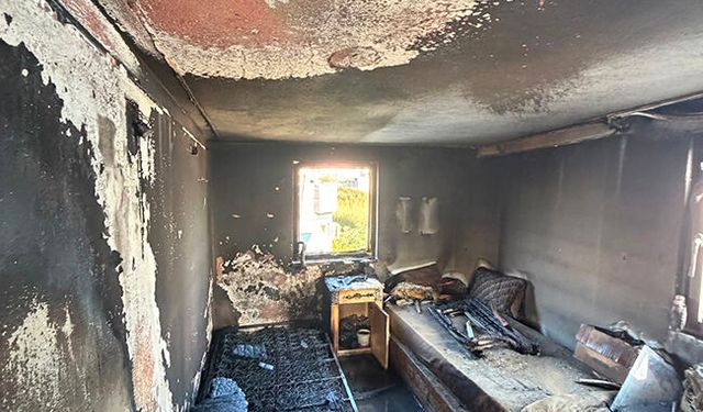 Serik'te çalışanların kaldığı villada yangın