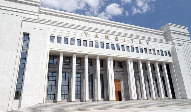 Kişisel temizliğine özen göstermeyen eş boşanmada "tam kusurlu" sayıldı