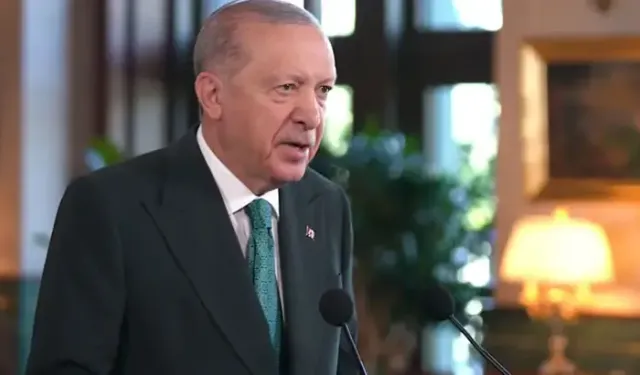Cumhurbaşkanı Erdoğan: İmam hatipler başarı çıtasını sürekli daha yükseğe taşıyor