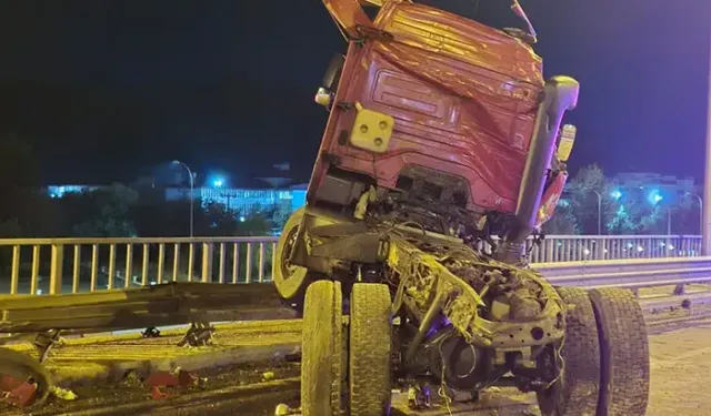 4 aracın karıştığı zincirleme kaza: 6 yaralı