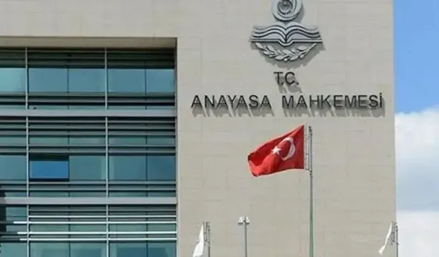 AYM’nin ‘süresiz nafaka’ kararı Resmi Gazete’de