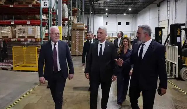 Bakan Bolat'tan Chicago'daki Türk Ticaret Merkezi'ne ziyaret: ABD ile ticaret hedefimiz 50 milyar dolar