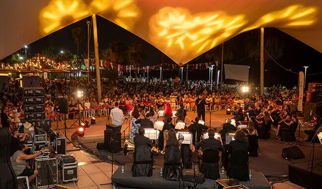 Mersin Kent Orkestrası yeni sanat sezonu açtı