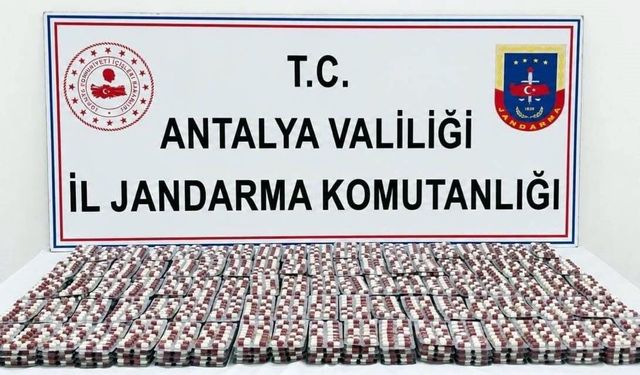 Antalya'da 6 bin 540 sentetik hap ele geçirildi