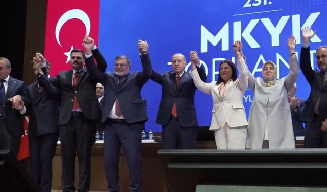 4 belediye başkanı AK Parti'ye katıldı