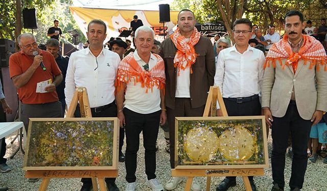 Finike'de 10'uncu Ernez Bal Festivali