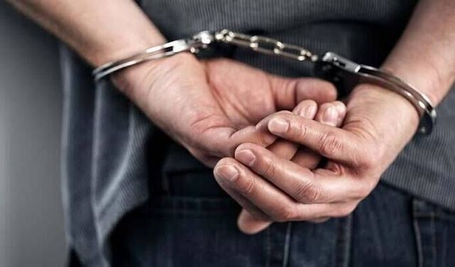 Alanya'da evinde 27 kök kenevirle yakalanan şahıs tutuklandı