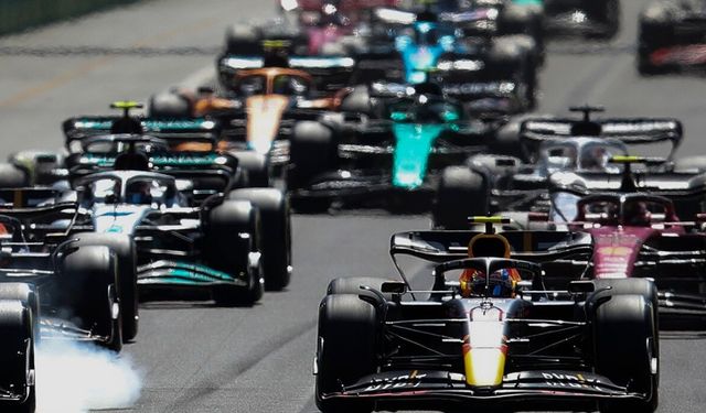 Formula 1 Türkiye'ye dönüyor!