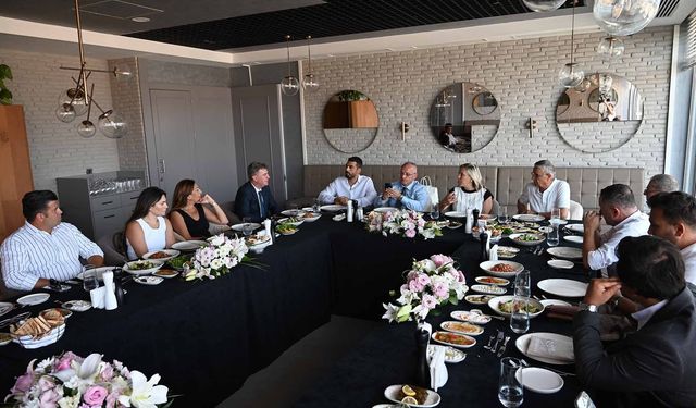 Kemer’de Tenis Akademisi adımı