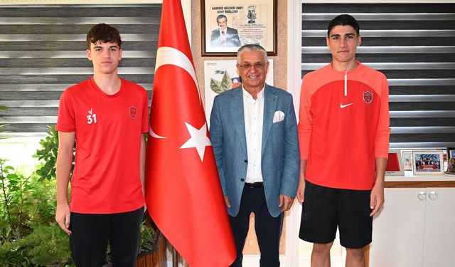 Kemer’in genç yetenekleri Kepezspor'a transfer oldu