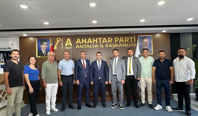 Anahtar Parti’de Manavgat İşbilir’e emanet